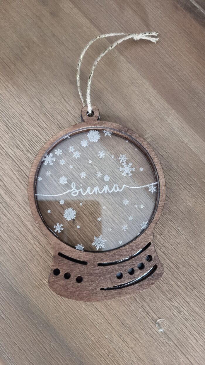 boule de noël personnalisée en bois et acrylique Belgique leawood
