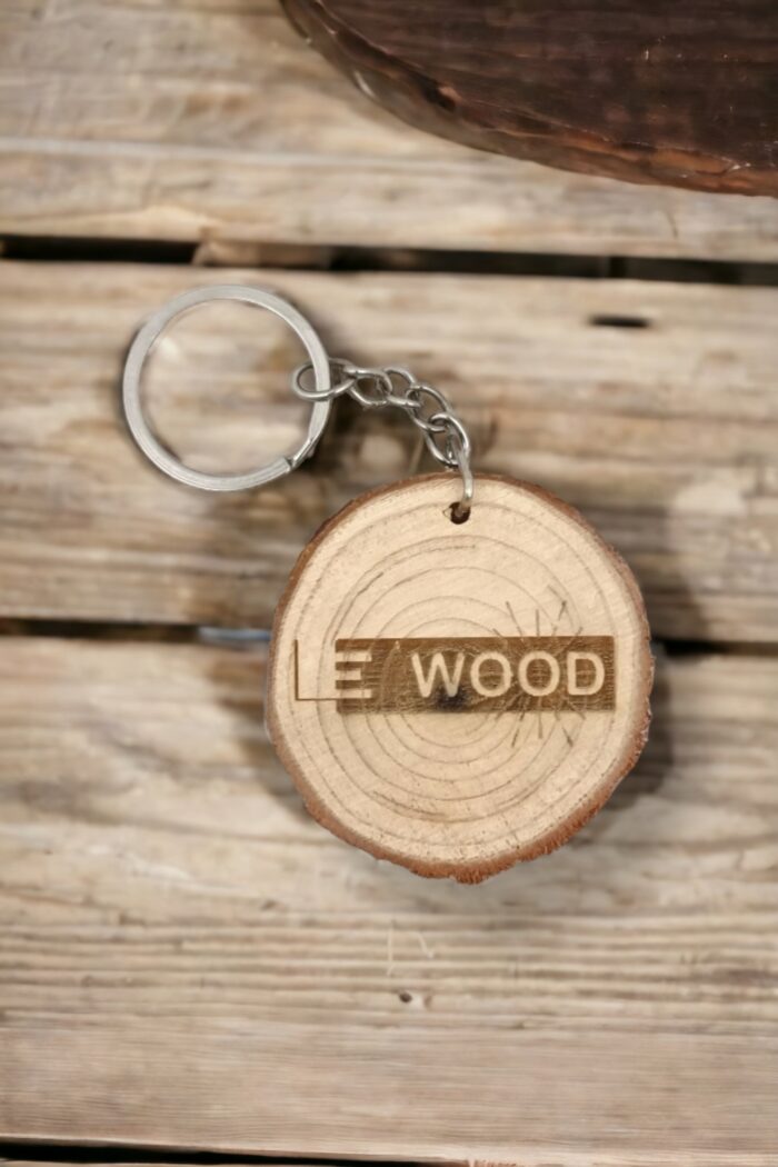 Porte-clé personnalisé en bois leawood.be