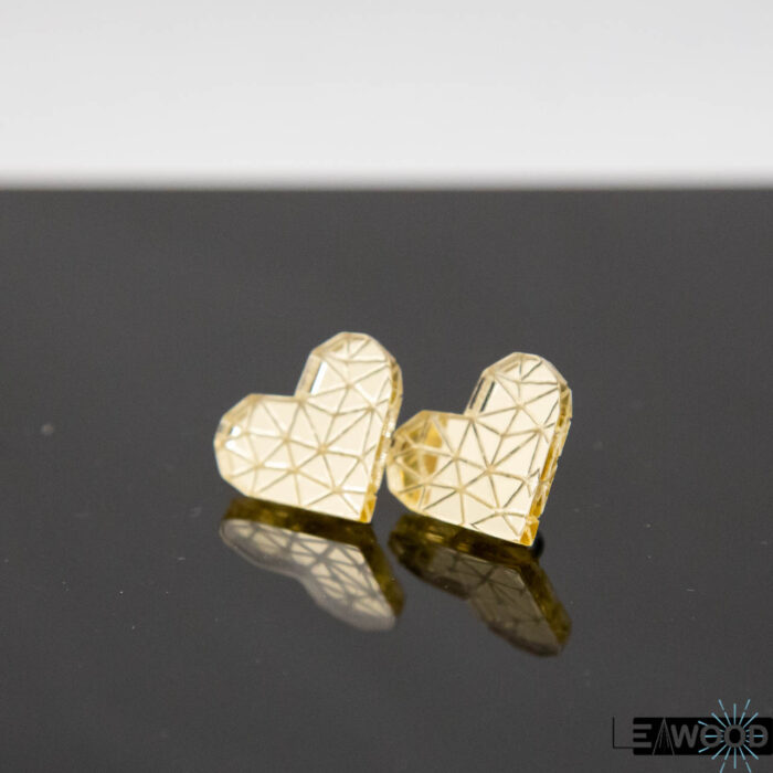 Boucles d'oreille coeur polygonale acrylique miroir style tellme doré
