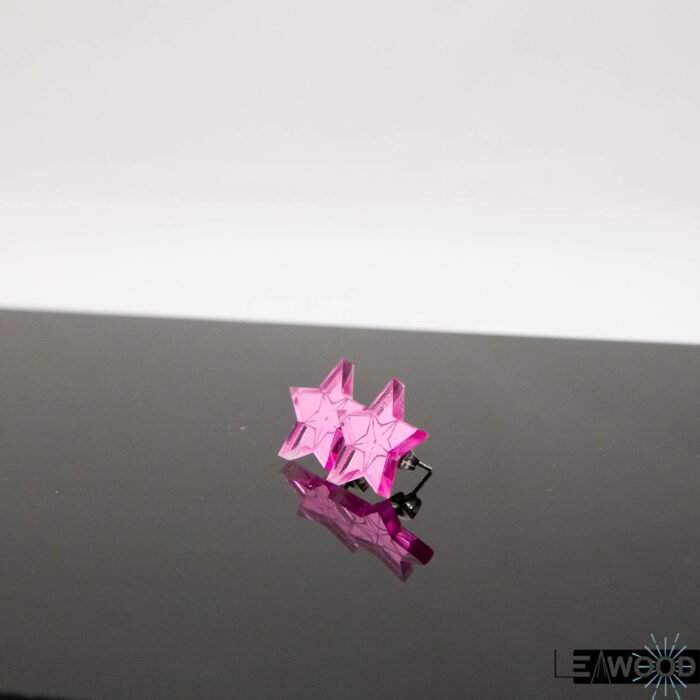 Boucles d'oreille en étoile gravées rose pas cher